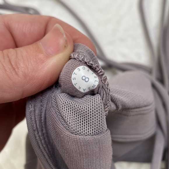 Lululemon pushing limits sports bra - Picture 5 of 5